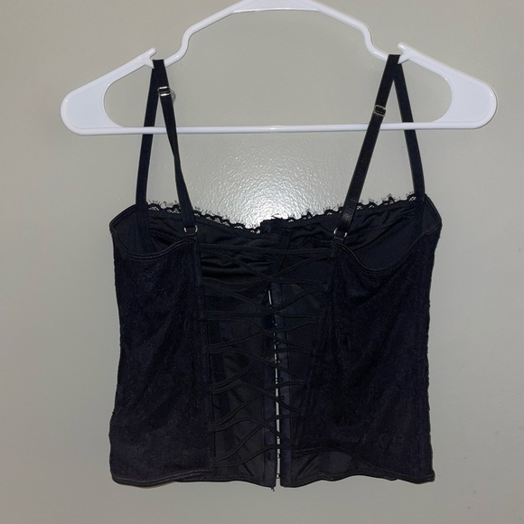 Urban Outfitters corset lookalike - Picture 2 of 5
